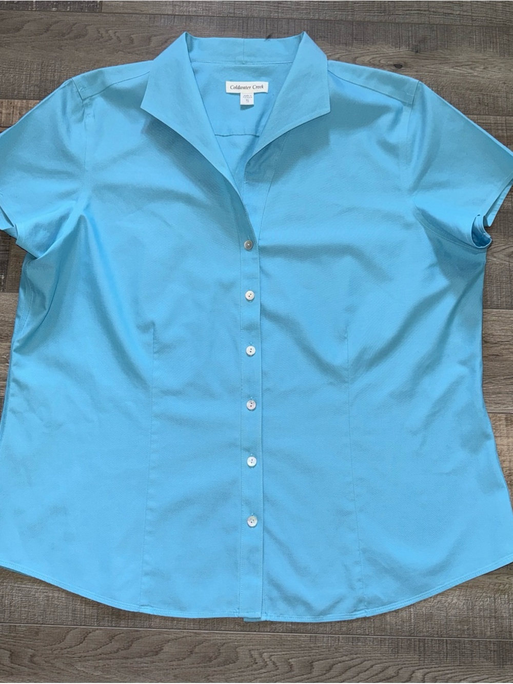 Coldwater Creek XL Light Aqua Button-Front Short Sleeve Shirt